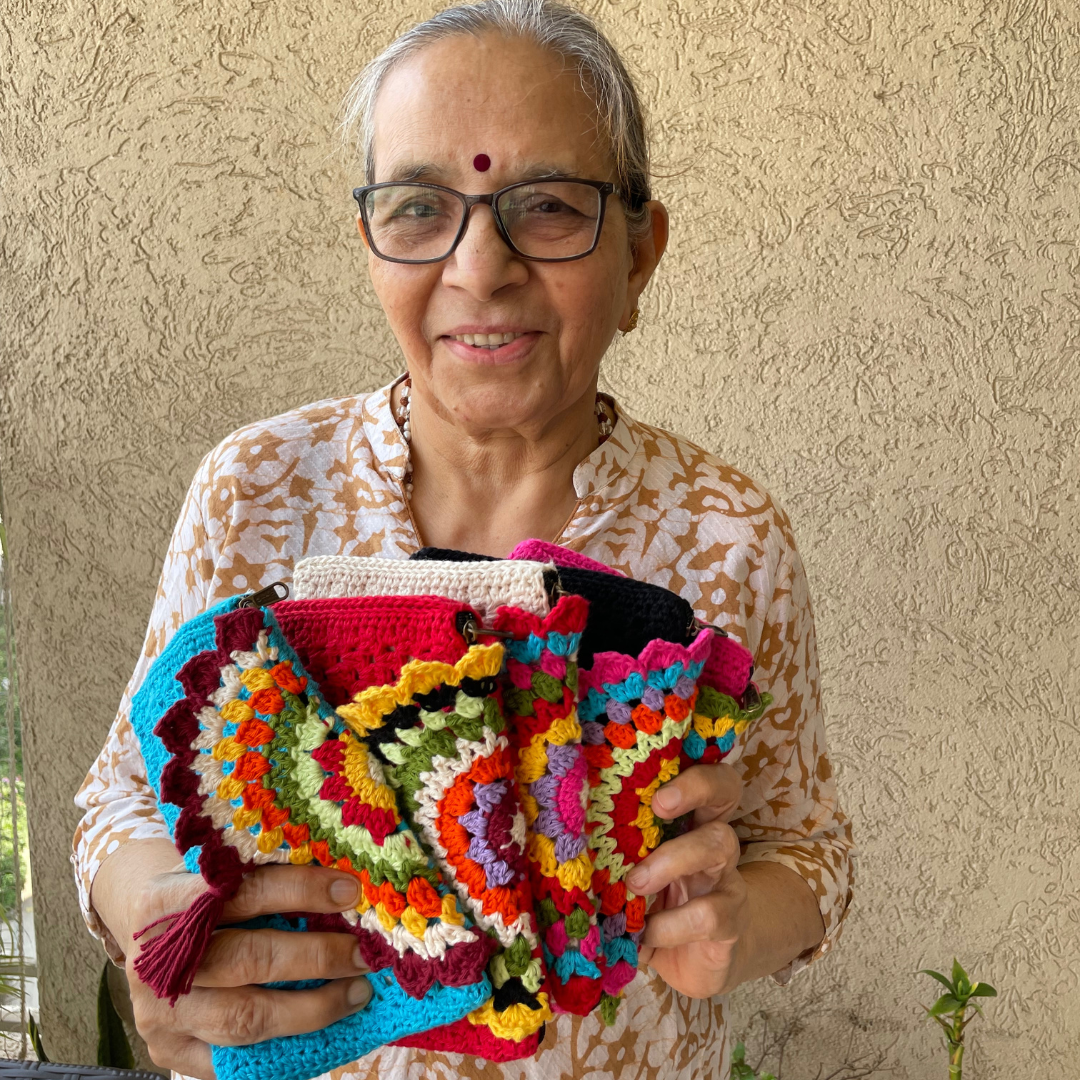 Pouch: Mandala Charm