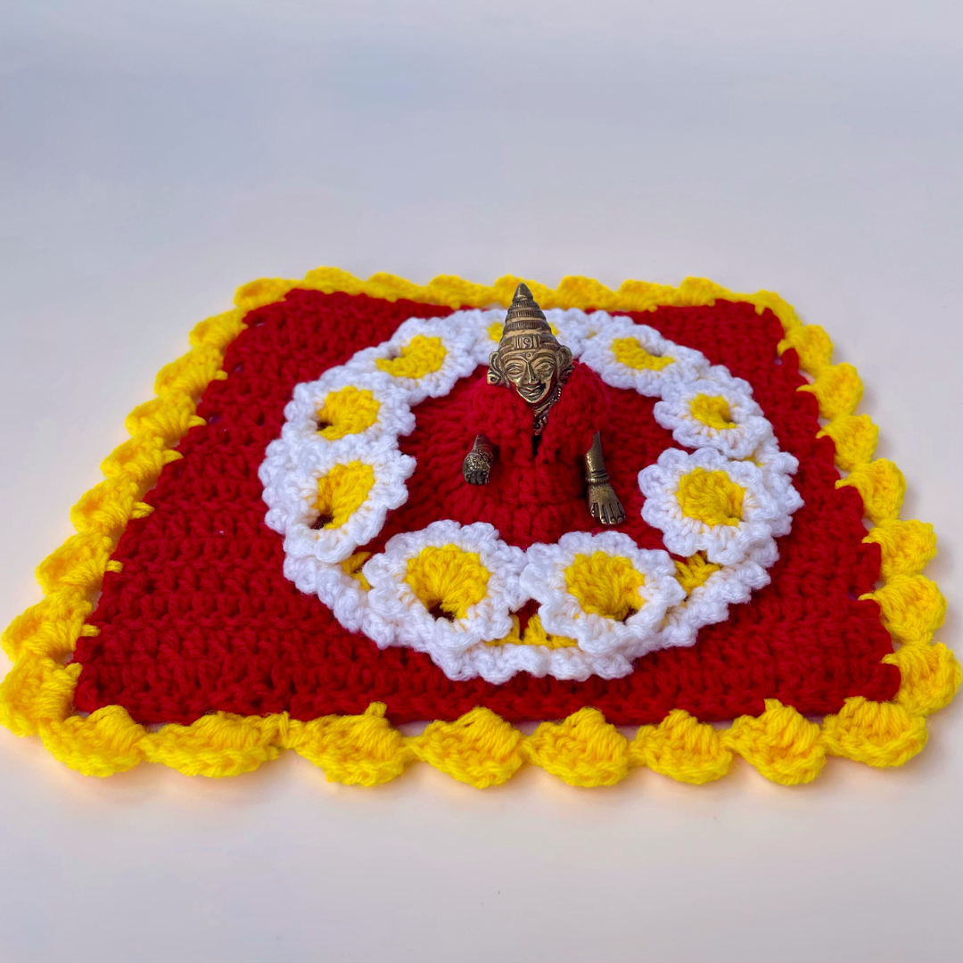 Pooja: Dev Aasan