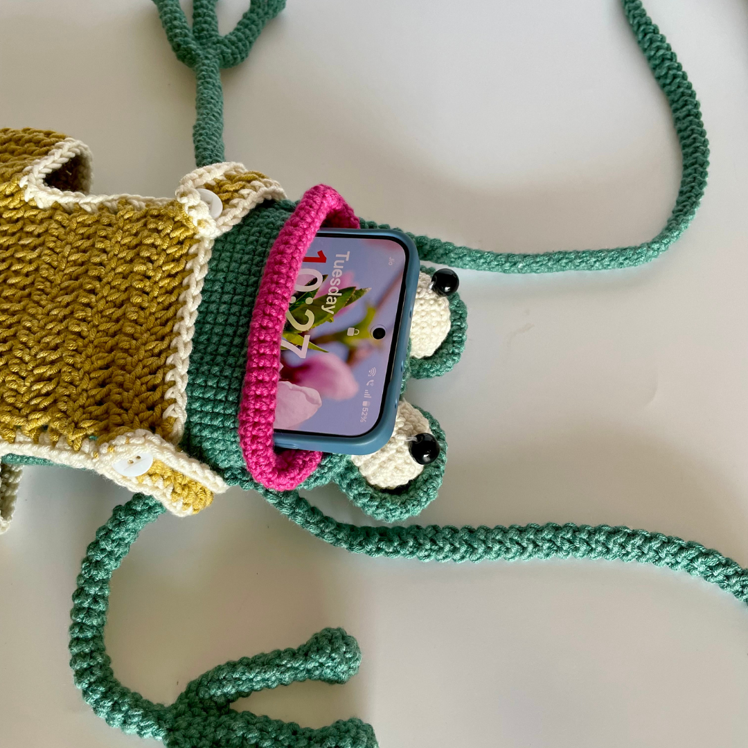 Sling Bag: Quirky Frog