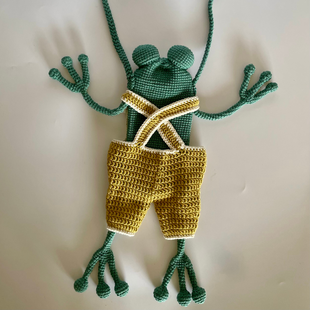 Sling Bag: Quirky Frog