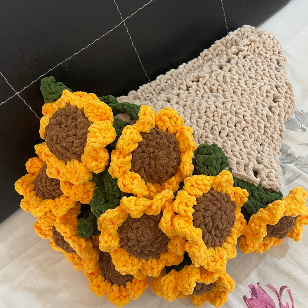 Snuggly Sunflower Throw Blanket (Made to Order)