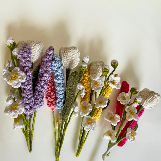 Flower : Whimsical Lavender Bouquet