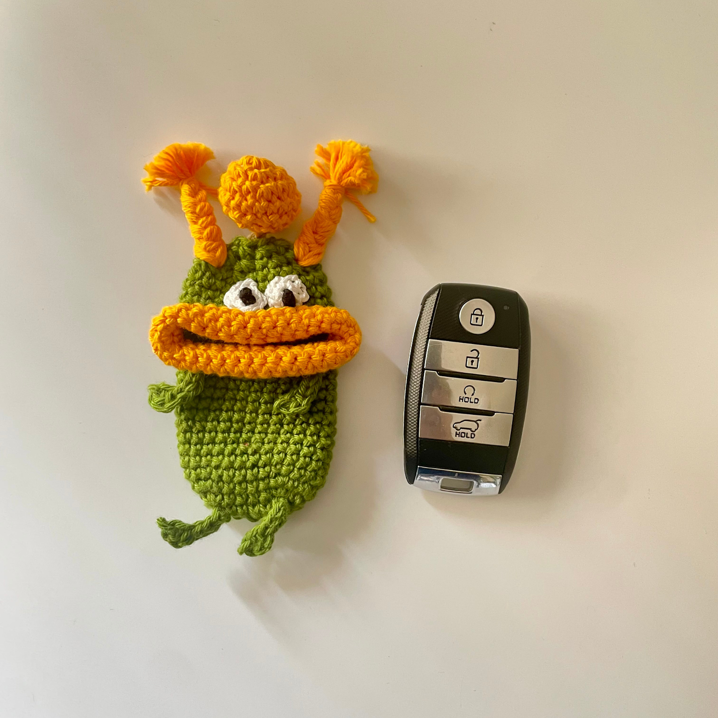 Keychain : Quirky Car Key Holder