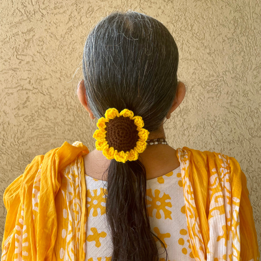 Hair : Sunflower Hairtie